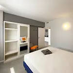 Martina Palace * Peschiera del Garda
